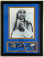 Mother Teresa Autograph Signed Photo Framed Display w/ Rosary picture