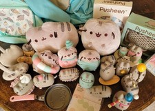 Huge Lot of Pusheen Items 25+ Pieces Plushies Figurines and MORE #1 picture
