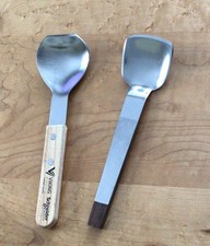 Set Of 2 Vintage Stainless Steel Ice Cream Scoop Spades 9”  picture
