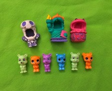Moose Party Animals Bears w Costumes Mini Figures Toys Lot Bundle Vintage picture
