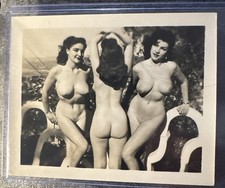Vintage 1950's Girlie PIN UP Photo Risque B&W Original Nude  3 Women 4