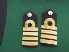 BRITISH ROYAL NAVY CAPTAIN'S EPAULETTES NEW AND SEALED picture