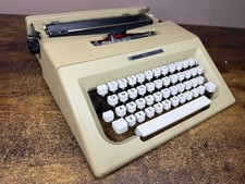 Serviced 1975 Olivetti Lettera 25 Vintage Portable Typewriter picture