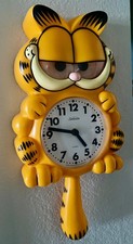 RARE Vtg 1978 Garfield Sunbeam Wall Clock with Pendulum Tail Moving Eyes WORKS picture