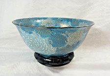 Kutani bowl on black lacquered base, light blue with gold floral motif. DS07 picture