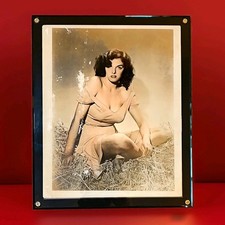 JANE RUSSELL