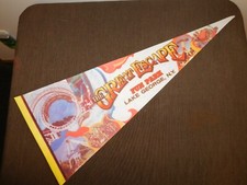 VINTAGE SOUVENIR PENNANT 29 1/2