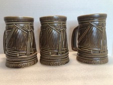 Anthony’s Pier 4 Mug Lot Of 3 Hall Pottery Alice S Wentworth Boston MA Vintage picture
