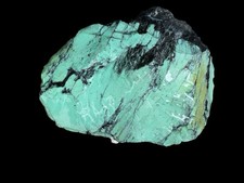 Natural Emerald Rose Variscite Solid Good Quality Green with Black matrix picture