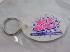 NEW 1990s 95.5 WPLJ Keychain Sealed New York FM Radio Station Adult Contemporary picture