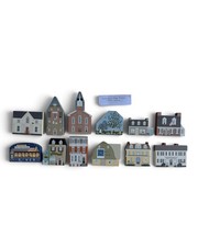 Cat's Meow Village 1990-2003 Collectors Club Houses Series Signed picture