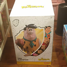 SOAP Studio Giant The Flintstones Fred Flintstone Vinyl Figure New In Open Box picture