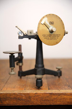 Cenco DuNouy Interfacial Tensiometer Scientific Tool Chicago vintage Antique picture