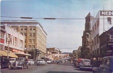 1940s Bellingham Washington Holly Street Roberts autos Postcard 25-11134 picture
