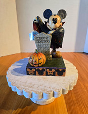 Jim Shore Disney Traditions 