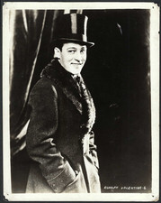 RUDOLPH VALENTINO VINTAGE ORIGINAL PHOTO ICONIC HOLLYWOOD ACTOR MOVIE PORTRAIT picture