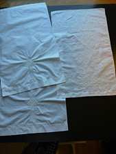 Classic Home Inc. Cotton Embroidered Floral Guest Towels 3 Pieces (1 Set) White picture