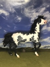 OOAK Breyer cm Custom Horse Mustang Mare Hwin **Black Roan Pinto Beauty** picture