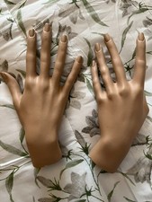 PAIR  OF VINTAGE MANNEQUIN HANDS IN PERFECT SHAPE picture