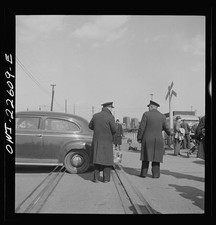 Photo:Railroad Crossing 1930s Police Officers Crowd Car Street Scene picture