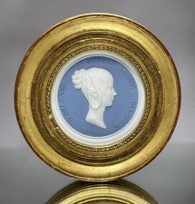 Rare Sèvres Porcelain Medallion Hélène Duchess of Orléans Giltwood Frame c1840  picture