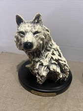 Wellington Grey Wolf Driftwood Style Art Realistic Sculpture Wood Base VTG picture