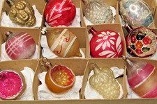Lot Antique VTG Glass Picture Indent BALL BERRY ACORN Christmas Ornament Germany picture
