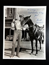 Chuck Connors Signed 8x10 Photo THE RIFLEMAN Autograph  picture