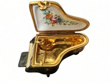 Limoges Eximious Peint Main Baby Grand Piano Trinket Box W/ Bench (56 of 750) LE picture