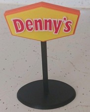 Denny's Miniature Restaurant Sign. 3d Printed DIORAMA 5