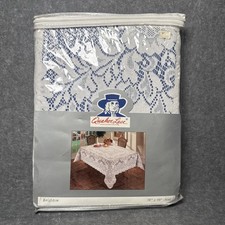 QUAKER LACE Vintage White 70