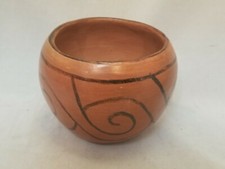 Vintage Maricopa Pottery - Classic Design - 5 1/8