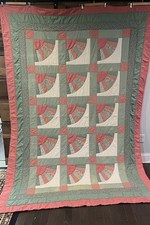 Vintage Grandmother's Fan Quilt Hand Stitched Farmhouse 66”x 82” READ SALE picture