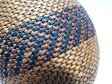 ANTIQUE c.1900-20s E. MONO PAIUTE INDIAN BASKET COVERED BOTTLE - FINE + NICE picture