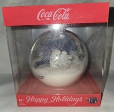 M2 Machines 2025 Christmas Ornament Coca-Cola Polar Bears Enjoy 2 Cokes Trending picture