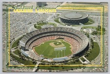 Postcard Oakland, California, Oakland Coliseum Home of Oakland A's 6x4