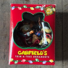 Vintage 1996 Garfield's Trim-A-Tree Garfield Odie Santa Sleigh Ornament picture