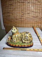 VTG Staffordshire Pottery Recumbent Cat Mantle Statue Figurine 9”x5”x6” picture