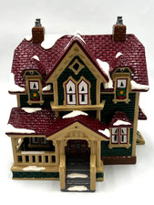 Department 56 Snow Village Hartford House 5426-7 Christmas Village 1992 w/ Box picture