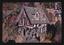 Photo:Redmond Oregon Peterson's Rock Garden 1987 Stone Shell House picture