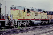 Union Pacific 315 Silvis, IL original slide 'We Can Handle It' June 1983 picture
