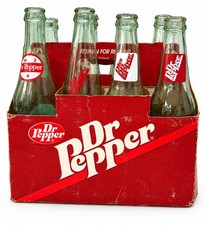 Vintage 1970s Dr Pepper Soda Bottle Carrier With 8 Empty DP Bottles 10 Oz picture