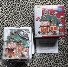 Lemax Christmas Building BERNIE'S TEDDY BEARS #15215 New In Box 2011/12- picture