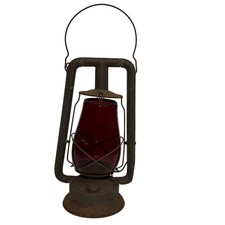 Vintage R.E. Dietz Monarch Railroad Red Glass Globe Rustic Gas Lantern 13.5
