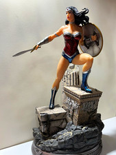 Sideshow Collectibles Wonder Woman 1:6 Resin Statue DC Universe Multicolor picture