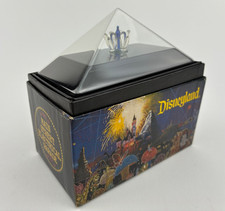 Disneyland Main Street Electrical Parade Blue Light Bulb & Display Case (1996) picture