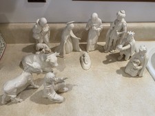 HUMMEL GOEBEL 10-PC. LARGE WHITE NATIVITY SET. Trademarks From 1964-72. picture