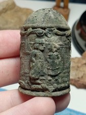 beautiful tiny vintage dug salt or pepper shaker picture