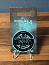 TRON Legacy IDENTITY DISC LOGO 2010 PIN Disneyland Park picture