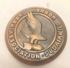 Pearl Harbor Survivors Association Brass Medallion / WWII WW2 picture